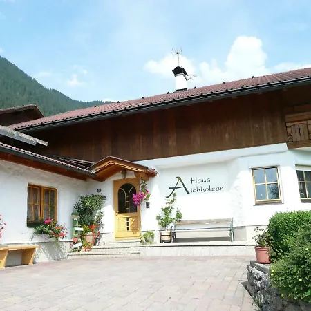 Apartment Haus Aichholzer Weissensee